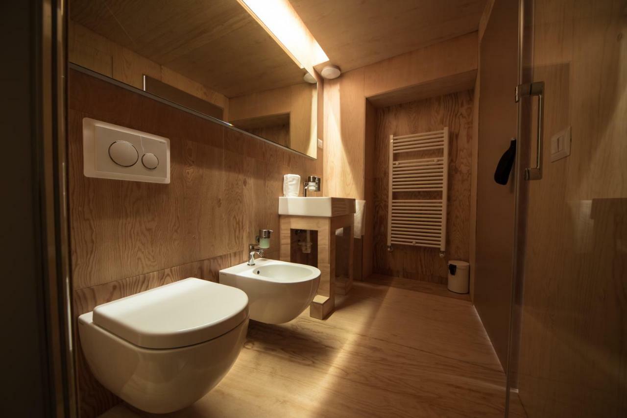 Winebnb Sondrio Bagian luar foto